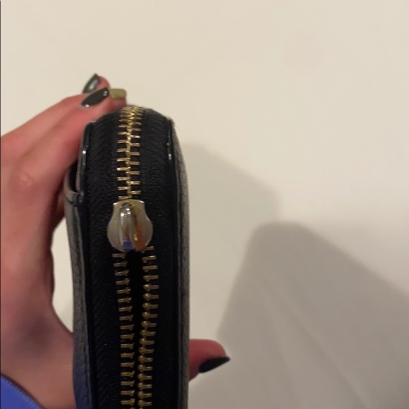 Kate Spade Wallet - Picture 3 of 7